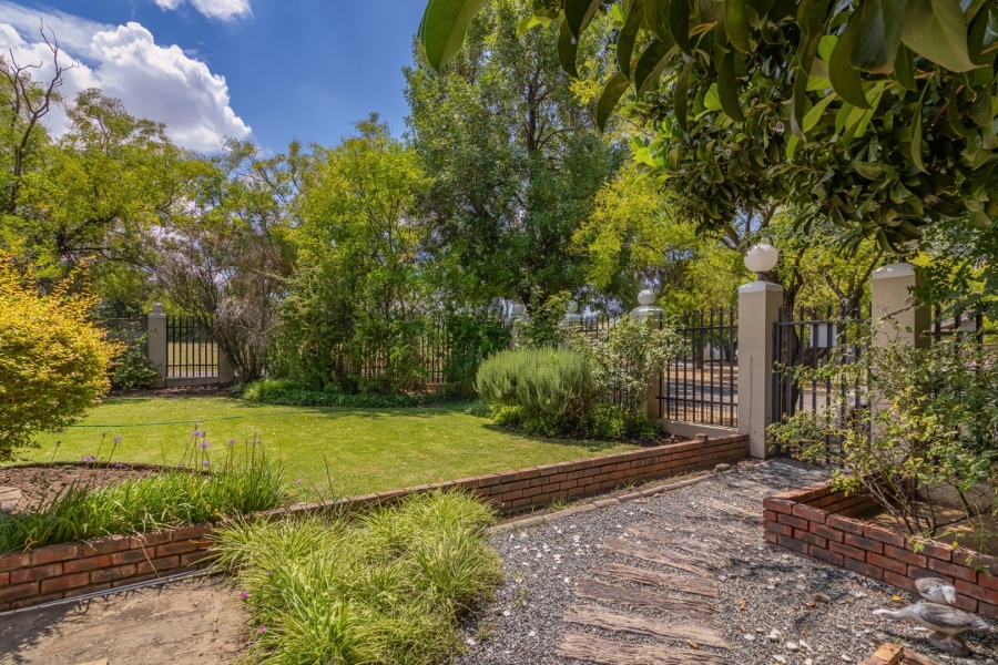 3 Bedroom Property for Sale in Kroonheuwel Free State